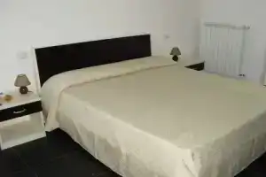 Med Resort, Пинето