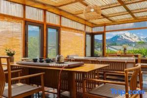 Meiqi Leju Jade Dragon Snow Mountain Scenic Resort Courtyard (Shuhe Ancient Town Branch), Лицзян