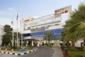 Ramada Qurum Beach Hotel, Маскат