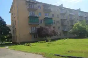 Kvartira na Kurchatova, Гульрипш