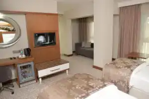 Tuna Hotel, Мугла