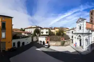 Casa Cachi 2 in Lucca, Лукка