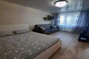 Иляна на улице Ватутина, Первоуральск