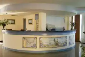 Hotel «Sporting», Вико-Экуенсе
