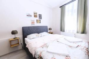 Fully Equipped Room at taksim, Стамбул