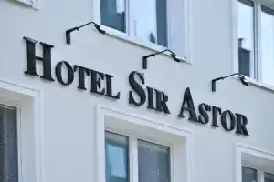 Hotel «Sir & Lady Astor», Дюссельдорф