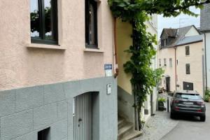 Amazing Apartment in Zell With Wifi and 1 Bedrooms, Целль-ан-дер-Мозель