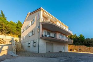 Apartments Palma, Tice