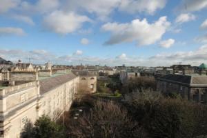 Penthouse Apartment Grafton Street Dublin 2 5, Дублин