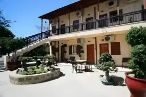 Paris Hotel, Родос