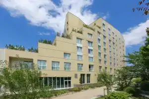 Appart Hotel Odalys City Angers Centre Gare, Анже