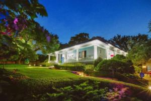 Hotel «Saint Cecilia», Остин