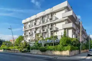 Hotel «Mariotti», Лидо-ди-Камайоре