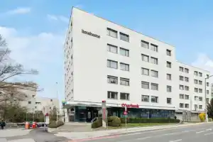 Limehome Salzburg Sterneckstr., Зальцбург