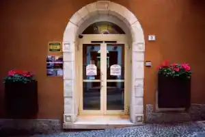 Alessi Hotel Trattoria, Десензано-дель-Гарда