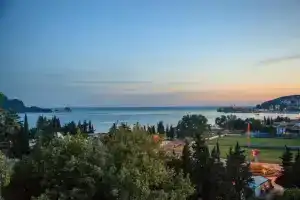 Panorama Apartments, Бечичи