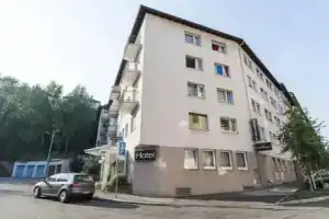 Hotel «am Friedensplatz», Штутгарт