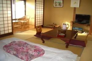 Отель «Tomitaya Ryokan Bekkan», Мацумото