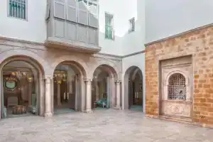 Dar El Jeld Hotel And Spa, Тунис