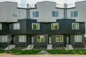 King Queen 2 Homes - 24 Beds City Views, Нэшвилл