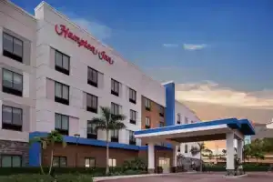 Hampton Inn Fort Myers Downtown, Форт-Майерс