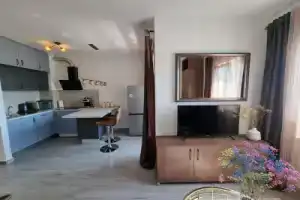 Beautifull studio apartment Bell with balcony and sea view in Zadar, Задар