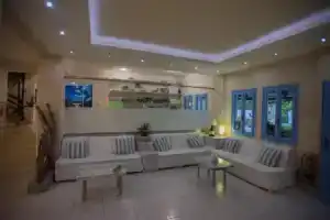 Fragiskos Hotel, Матала