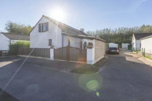 Charming Holiday Home Close to the sea, Ньивпорт
