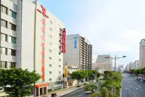 Отель «Comfort Inn Naha Tomari Port», Наха