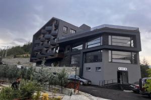Ladur Resort Hotel, Мачка
