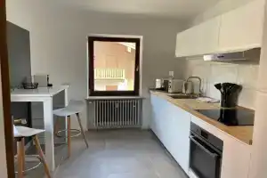 Work & Play - Apt am Tegernsee, 2 min zur Seesauna mit Balkon & Kamin, Тегернзее