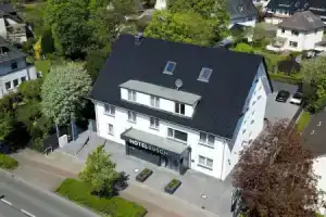 Hotel Busch, Гютерсло