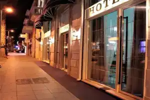 Hotel «Veliera», Дуррес
