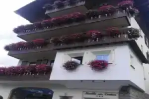 Отель «Meublè Garnì Della Contea», Бормио