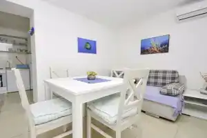 Apartment Renata Madrid, Barić Draga