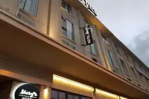 Отель «Hôtel Mary's - Caen Centre Gare Sncf», Кан