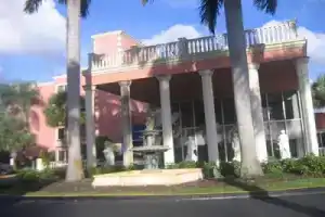 Отель «Miami Gardens Inn & Suites», Майами