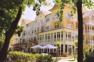 Dünenschloss by Upstalsboom, Кюлунгсборн