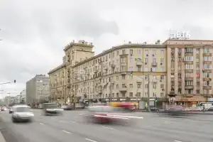 GMApartments (ДжиЭмАпартментс) на площади Смоленская-Сенная, Москва