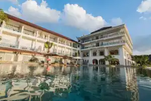 Katathong Golf Resort & Spa, Пхангнга