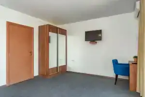 Saxofonia Apt., Бар