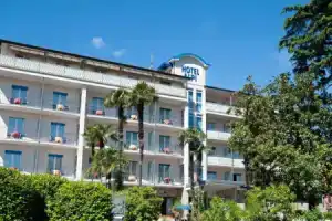 Hotel «Alpi», Бавено