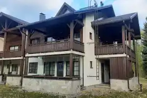 Apartments Golf, Тахковуори