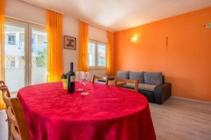 Apartment Olive Orange, Zablaće