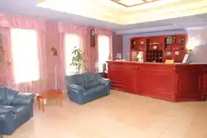 Hotel4crowns, Дмитров