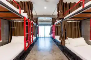 Sleeper Hostel, Ао Нанг
