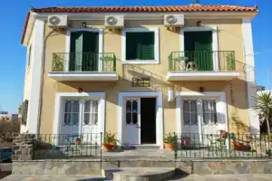 Hotel «Aegina», Эгина