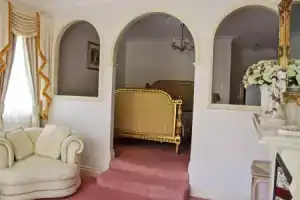 The Manor, Брисбен