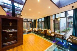 Chloe Prewedding Inn (Lijiang Shuhe), Лицзян
