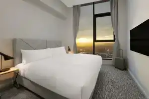 Meriton Suites Surfers Paradise, Голд-Кост